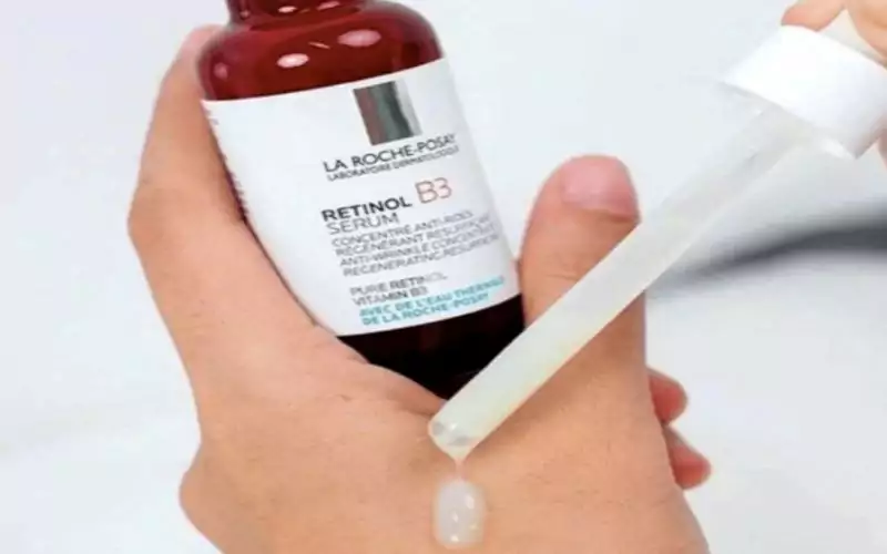 Retinol dạng serum